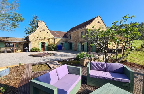 Daglan House | Les Hautes Vignes - A beautiful stone property, with private heated pool