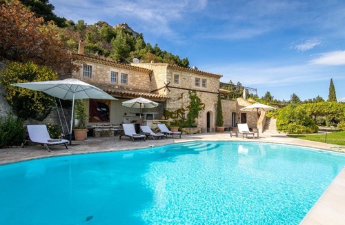 Les Baux-de-Provence Villa | Les Rochers - Five Bedroom Villa, Sleeps 10