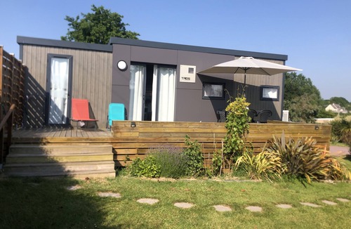 Hudimesnil House | Location Dans un Camping 5 Avec Piscine, Proche Granville et Plages
