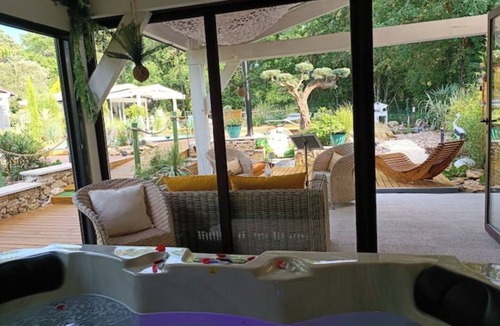 Les Eyzies House | Lodges Bergerie des Deux Amours