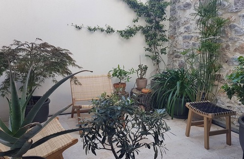 Mireval Apartment | Loft apartment in former Chai between sea and garrigue