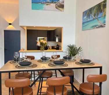 Montrouge Apartment | LOFT DE LA PLAGE - à 30 m de la mer