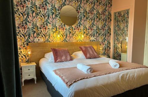 Jassat Hotel | Logis Hôtel de Paris