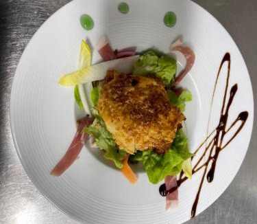 Laissac Hotel | Logis Hôtel Restaurant Cazes Arazat