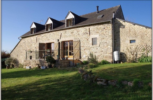 Le Croisty House | Longere Bretonne Dans UN Havre DE Verdure