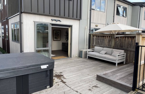Hobsonville House | Lovely home in Hobsonville