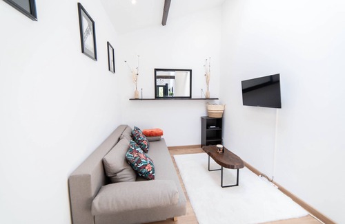 Conflans-Sainte-Honorine House | Luxury house with exterior - 25 min from Paris