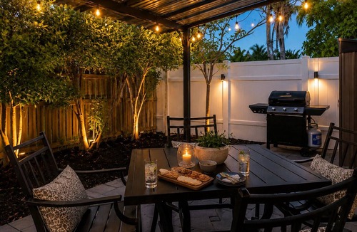 Hallandale Beach House | Luxury Pool Oasis 5 Min to Beach Modern Retreat