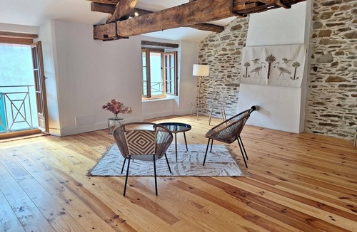 Mas-Cabardes House | Luxury spacious 3BR village house 16th C. with 2 livings, 1.5 baths and garden.