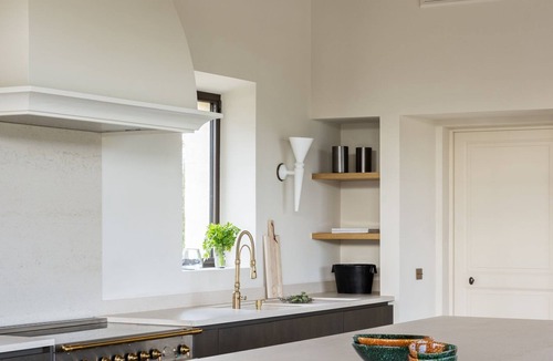 Eygalieres Villa | Luxury Villa Rental Provence