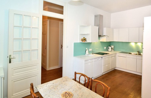 Bellecour - Hotel Dieu Apartment | Lyon 2 presqu'ile: 2-bdr spacious apartment