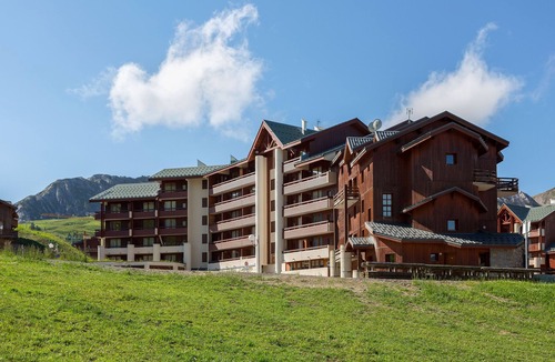 Plagne Soleil House | Madame Vacances Les Lodges des Alpages