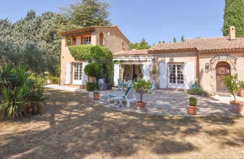 Salernes Villa | Magnificent Provencal villa in Salernes Haut Var.