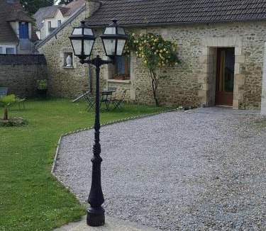 Hermes House | maison 2 chambres 4 lits 15mn Aéroport de Beauvais 5mn du château de la trye