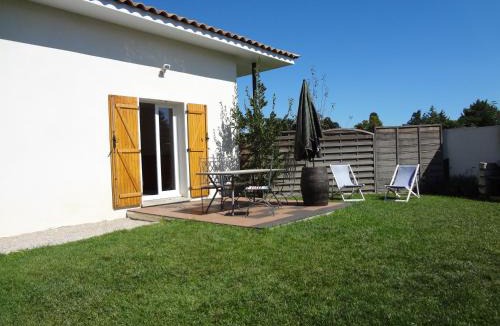 Marsillargues House | Maison calme avec jardin et parking privés