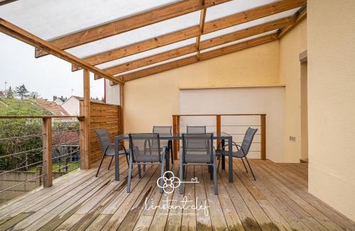 Funay - Bruyeres House | Maison d exception au Mans Garage XXL et Terrasse