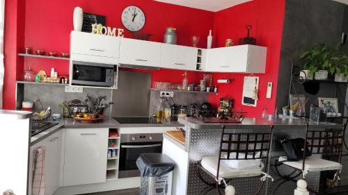 Pierrevert House | Maison de charme au coeur du village