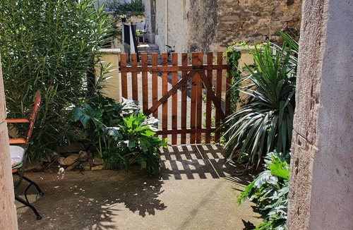 Beaufort House | Maison La Cosy is a romantic cottage with antique character and charm