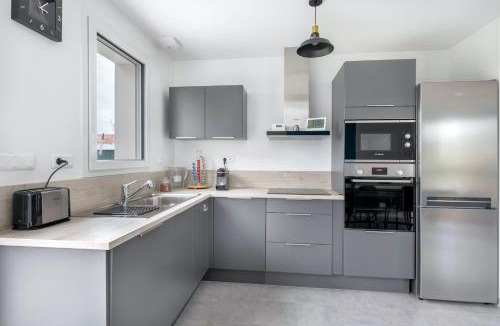Saint-Michel-Chef-Chef House | Maison moderne pour 7 personnes à Saint-Michel-Chef-Chef