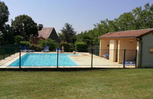 Daglan House | Maison périgourdine avec piscine, cheminée, Wifi, parking, animaux admis - FR-1-616-75
