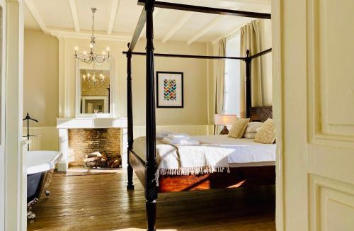 Pillac House | Manoir de Longeveau