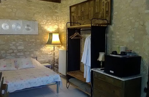 Beaumont Hotel | Manoir Le Cristal, Futuroscope from 33 euros!
