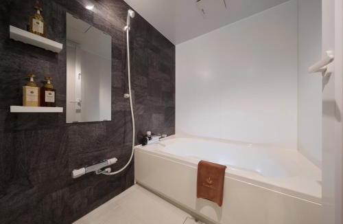 Minamisenba Apartment | Minamisenba Crystal Plaza - Vacation STAY 75795v