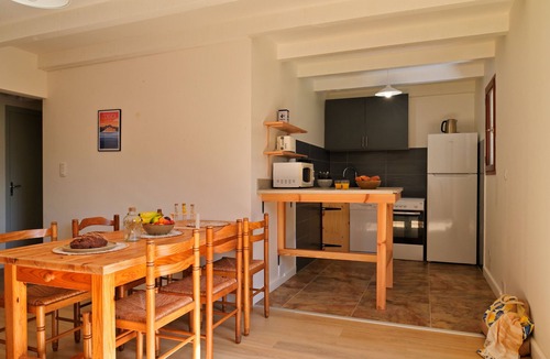 Poggio-Mezzana Villa | Mini-villa for 6 to 8 people