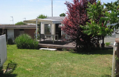 Saint Nazaire sur Charente House | Mobile Home '40 M², Proche De La Mer' with Private Terrace and Private Garden