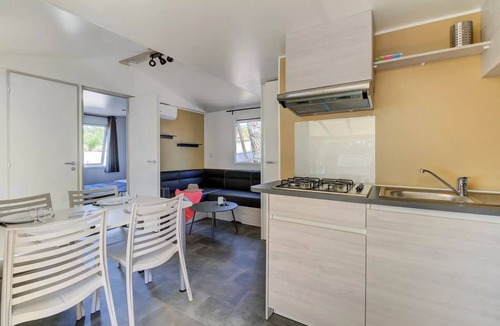 Proissans House | Mobilheim A/C