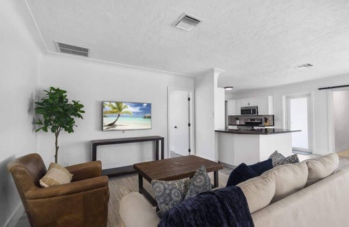 Pompano Isles House | Modern 3BR Pool Home Near Pompano Beach & Pier