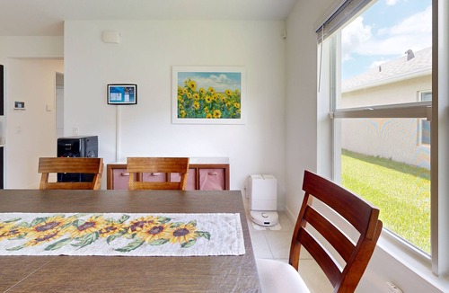 Stuart House | Modern Coastal Retreat Near Beaches & Trails