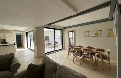 Convention Apartment | Narbonne Centre 3 chambres, patio privé, garage, linge et ménage inclus