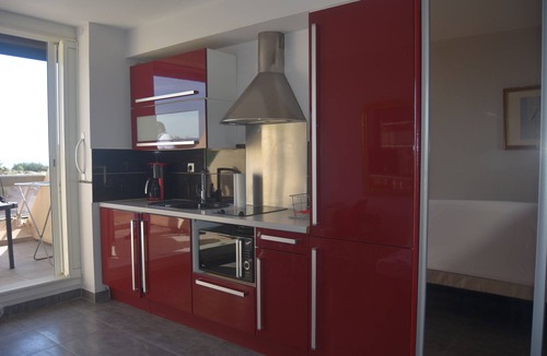 Beziers Apartment | Naturist Village Studio Héliopolis AB 50m from the beach