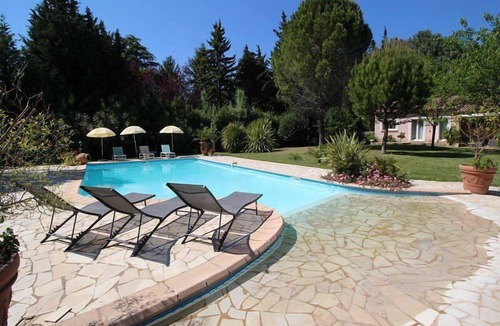 Saint-Etienne-du-Gres House | Near St-Rémy-de-Provence, holiday villa with nice pool, pets welcome (1).