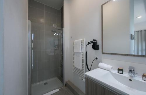 Part Dieu - Bir Hakeim Apartment | Nemea Appart Hotel So Cloud Lyon Gare Part-Dieu