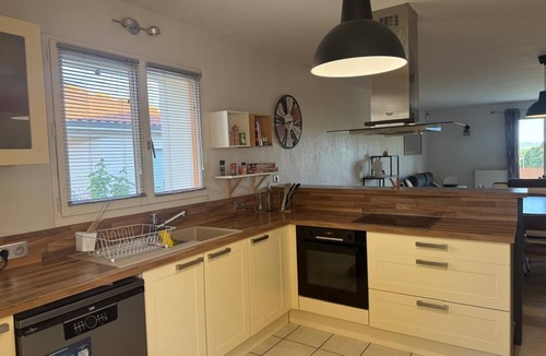 Tallende House | *New* House 7 persons, garden and air conditioning
