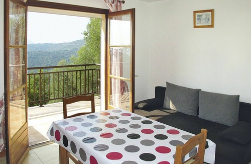 Partinello Apartment | Nice apartment for 3 people with A/C, WIFI, TV, patio, pets allowed and panoramic view