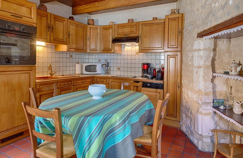 Saint-Michel-le-Cloucq House | Old Character Cottage In The South Vendee Near The Marais Poitevin