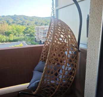 La Faviere Apartment | Peaceful Seaview Apartment with Beach & Pool Access, Air Conditioning