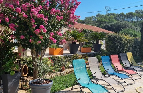 Sainte-Anastasie-sur-Issole Bed & Breakfast | Petite Pause à la Campagne
