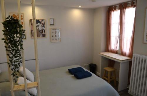 Les Hauts de Saint-Aubin Apartment | Petit studio style bohème