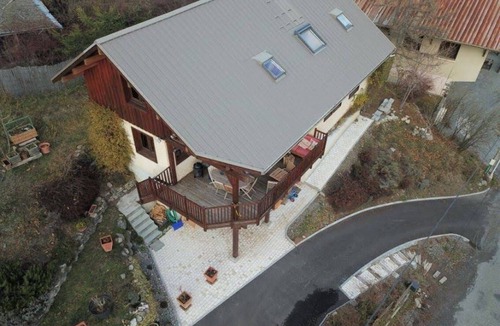 Embrun Ski Chalet | Pleasant family country cottage