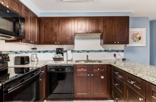 Pompano Beach Resort | Pompano Beach Family Getaway with Pools & Spacious 2BR Retreat