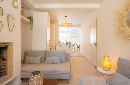 Porquerolles Apartment | Porquerolles, Appartement Cosi et Lumineux