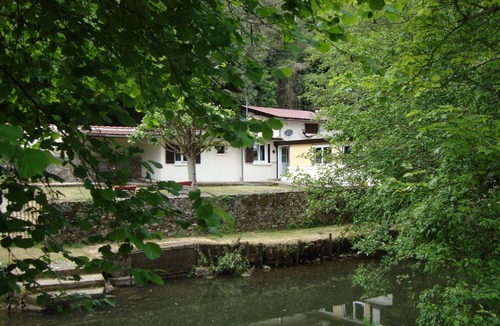 Civray Cottage | Private cottage with it's own fishing & pet friendly!