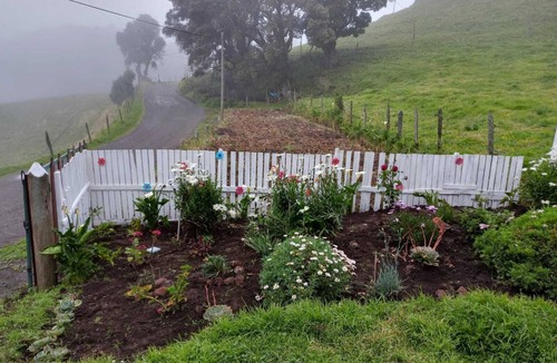 Chicua Cottage | Private Valley View Cabin near Irazú - 100 Mbps WiFi & Full Kitchen