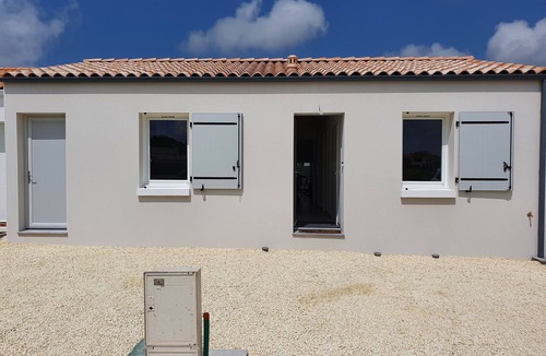 Cheray House | Quiet 3-bedroom 3-bathroom house