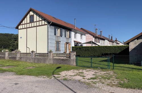 Aumontzey House | Quiet house 15 minutes from Gerardmer, sleeps 8, pets allowed