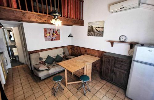 Port Leucate Villa | Résidence Maisons De La Plage - Confortable villa deux pièces avec mezzanine pour 6 personnes à Port Leucate. Réf: 1MPL 126 MAE-4794